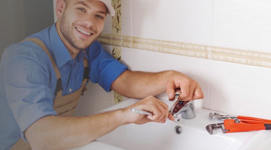 Faucet cartridge replacement in Myrtlewood, AL
